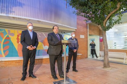 Joan Ignasi Elena, després de la reunió al Centre Cívic de Torreforta, ahir.