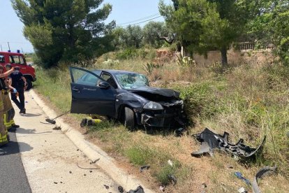 Imatge del turisme que s'ha vist implicat en l'accident.