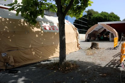 Centro de mando instalado en la sede del cuerpo de Bomberos en Bellaterra, en Cerdanyola del Valllès.