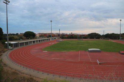 Imatge de la pista d'atletisme de Cambrils.