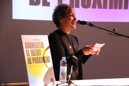 Xènia Gaya, impulsora del Col·lectiu Cultura Terres de l'Ebre en la presentació de la plataforma.