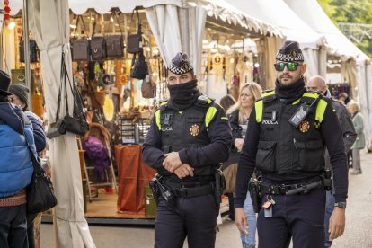 Imatge d'arxiu de la Guàrdia Urbana de Tarragona durant la passada campanya de Nadal.