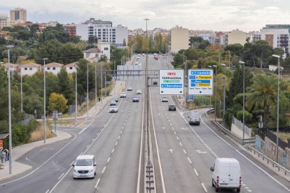 La urbanització del PP-01 servirà per generar voreres i carril bici a un tram de l'N-240.