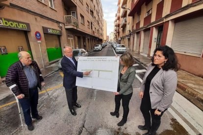 Imatge de la presentació de la remodelació dels carrers de Canal, Joan Ramis i Tetuan, al barri del Carrilet.