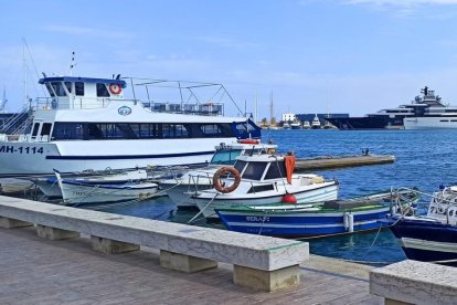 Imatge de la Golondrina al Port de Tarragona.