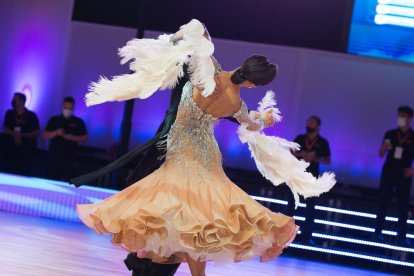 Imatge d'una de les actuacions del Cambrils DanceSport Open de Balls Esportius.