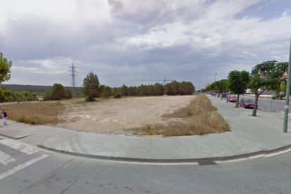 Imatge del solar on es construirà la zona lúdica i esportiva de Sant Salvador.