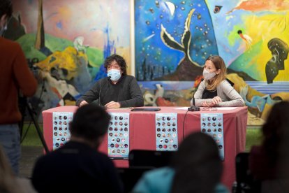 Imagen de la presentación con la prensa y las entidades culturales.