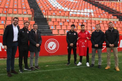 La Pobla incorpora a Gerardo de la Torre, del Nàstic Sports Academy