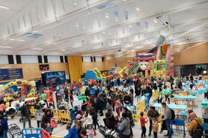 El Parc Infantil de Nadal de Vila-seca recull aliments.