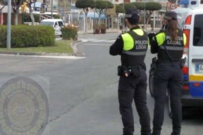 La Policía Local de Cambrils hizo las detenciones el sábado pasado.