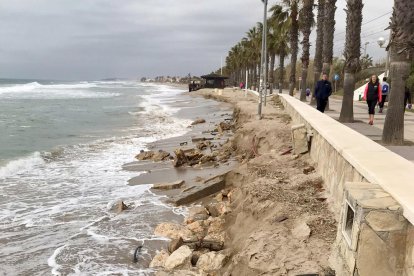 Imatge actual de la zona nord de la platja Llarga de Roda de berà.