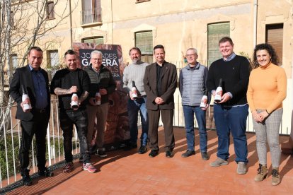 Representants de l'Ajuntament i de les principals entitats col·laboradores i patrocinadores.