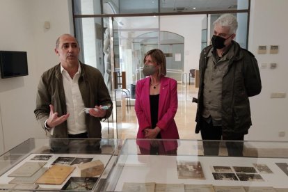 Imatge d'un moment de l'obertura de l'exposició dedicada a Tosquelles.