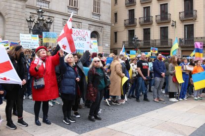 La Protesta.