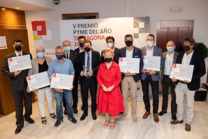 Imagen con los galardonados con el Premio Pyme del Año de Tarragona en la edición del 2021.