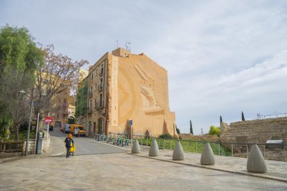 El consistori vol oferir una perspectiva més àmplia del monument.