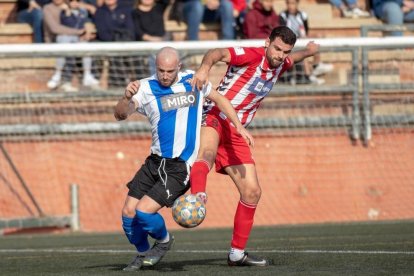 La UE Valls es va emportar el primer derbi de la temporada contra el Reus CF Reddis (2-1)