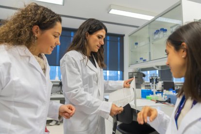 Anna Mas, Andrea Costa i Lucía Tadeo treballen al centre tecnològic Eurecat.