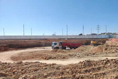 Los trabajos de cimentación del nuevo Hospital Viamed Tarragona acabarán en verano.