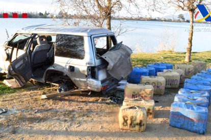 La investigació, per desmantellar l'organització de Cunit, va começar després d'interceptar un vehicle amb droga a Deltebre.