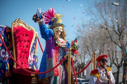 Diumenge va arribar el rei Carnestoltes al municipi.