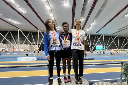 Laurine Elisa Marimon, oro en el triple salto y es convocada por la selección