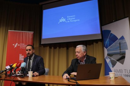 El presidente del CAT, Joan Alginet, y el gerente, Josep-Xavier Pujol, durante la presentación del balance de 2022.