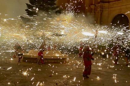 La Colla Infantil, la Colla de Diables de les Borges i els timbalers participaran en el correfoc.