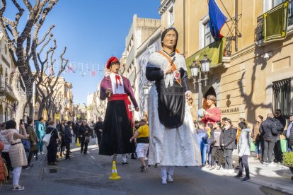 Los gegants fueron uno de los atractivos de la fiesta mayor de invierno.