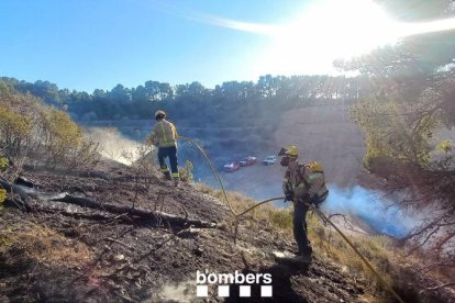 Bomberos desplazó seis dotaciones al lugar de los hechos.