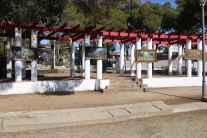 Exposición aparecida enl Parc de Catalunya de Coma-ruga.