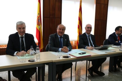 El presidente del TSJC, Jesús Maria Barrientos, y el presidente de la Audiencia Provincial de Tarragona, Joan Perarnau.