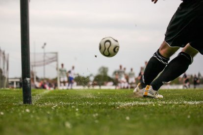 Imatge d'arxiu d'un partit de futbol.