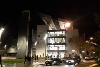 El centro comercial de Reus apagará las luces exteriores de las 20.30 hasta las 21.30 horas del sábado.