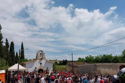 Imatge d'una edició anterior de l'Aplec a l'ermita de Sant Antonio de la Llacuneta.