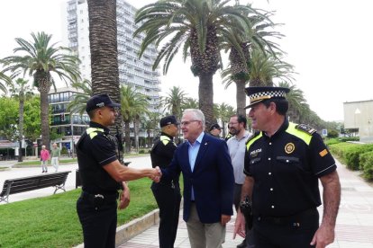 La misión de la Policía Local, además de hacer frente a temas delictivos, es facilitar información, orientación y asesoramiento.