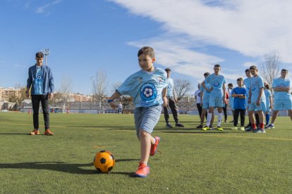 El camp de La Pastoreta va acollir una jornada esportiva, lúdica i reivindicativa.