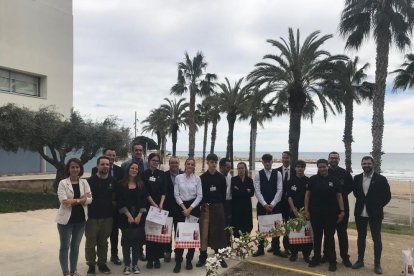 La Escola d'Hoteleria i Turisme de Cambrils ha impulsado la 3a edición del concurso de cóctels 'Summer Drinks'.