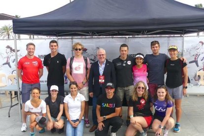 L'alcalde, Pere Granados, va donar la benviguda als atletes.