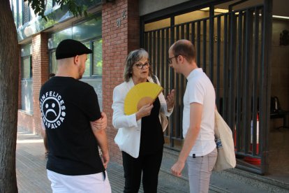 Dos dels quatre investigats per participar en les protestes postsentència del Procés a Tarragona amb una advocada, davant dels jutjats penals

Data de publicació: dilluns 26 de juny del 2023, 11:36

Localització: Tarragona

Autor: Mar Rovira