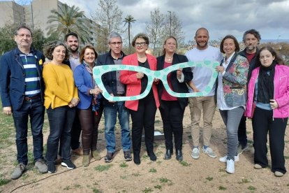 Joan Gavaldà a la izquierda de Teresa Pallarès.