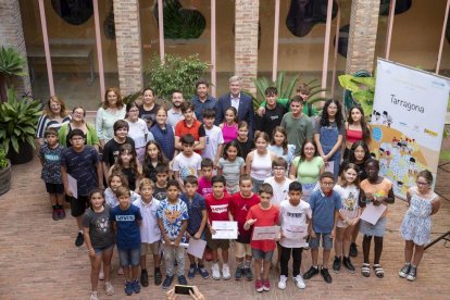 Los consejeros y consejeras de Tarragona que han participado en la última sesión plenaria.