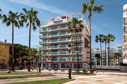 Imatge de la façana de l'Hotel Blaumar de Salou.