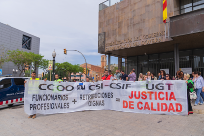 Imagen de la protesta de los funcionarios de justicia en Tarragona.