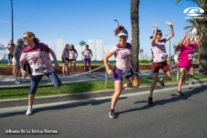 Imatge d'una edició anterior de la Cursa de les Dones de Cambrils.