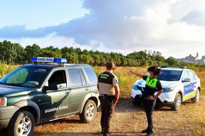 Un guarda vigilará los campos rurales de Constantí durante la cosecha.