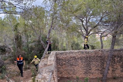 Protección Civil, Policía Local y Mossos continúan con la búsqueda de la vecina de Roda.