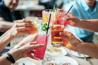 Què podem demanar per fer passar la set sense que suposi una aportació massa elevada de calories?