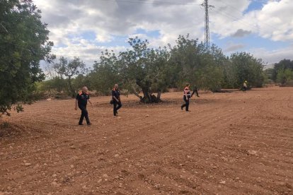 Protecció Civil, és un dels cosses d'emergències, que participen en la recerca de Mercedes, la veïna de Roda desapareguda.